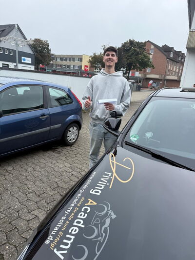Fahrschule Driving Academy in 29614 Soltau - Neulinge 2025