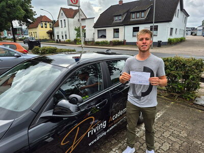 Fahrschule Driving Academy in 29614 Soltau - Neulinge 2025