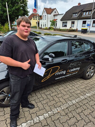 Fahrschule Driving Academy in 29614 Soltau - Neulinge 2025