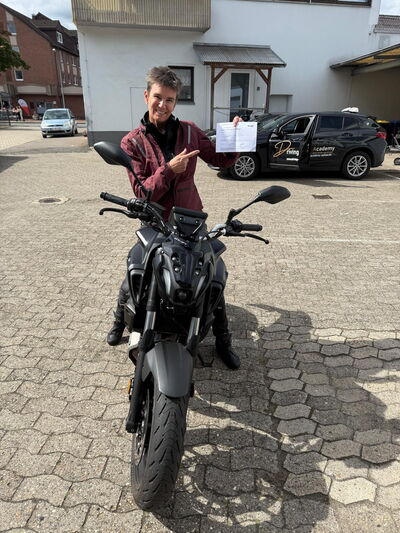 Fahrschule Driving Academy in 29614 Soltau - Neulinge 2025