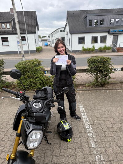 Fahrschule Driving Academy in 29614 Soltau - Neulinge 2025